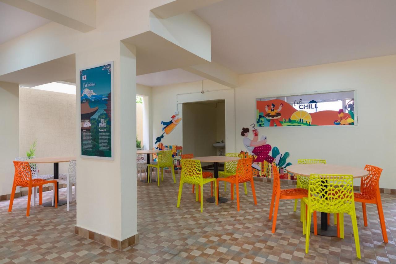 Covie Bannergatta 141 Hostel Bangalore Buitenkant foto